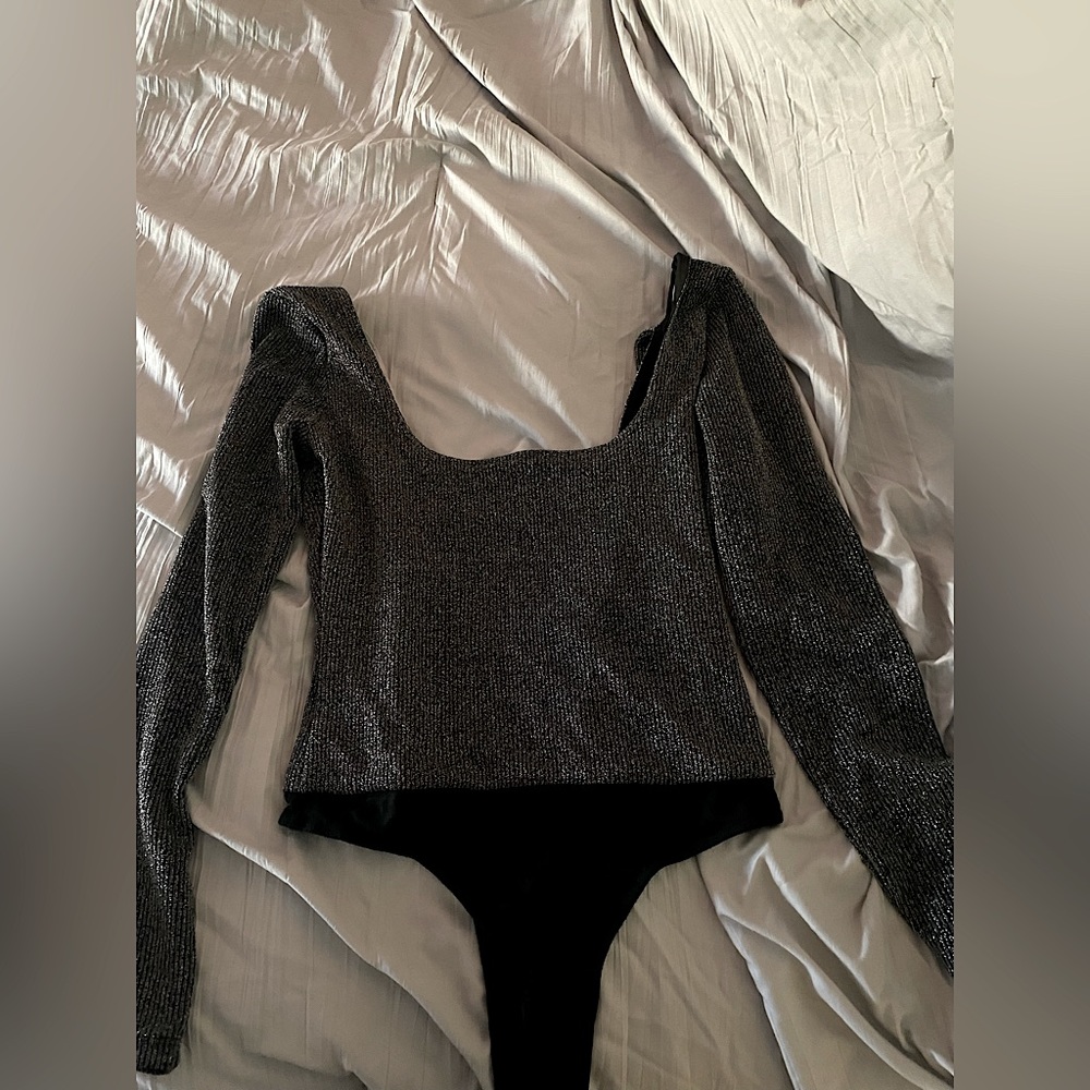 Lulu’s sparkly bodysuit !